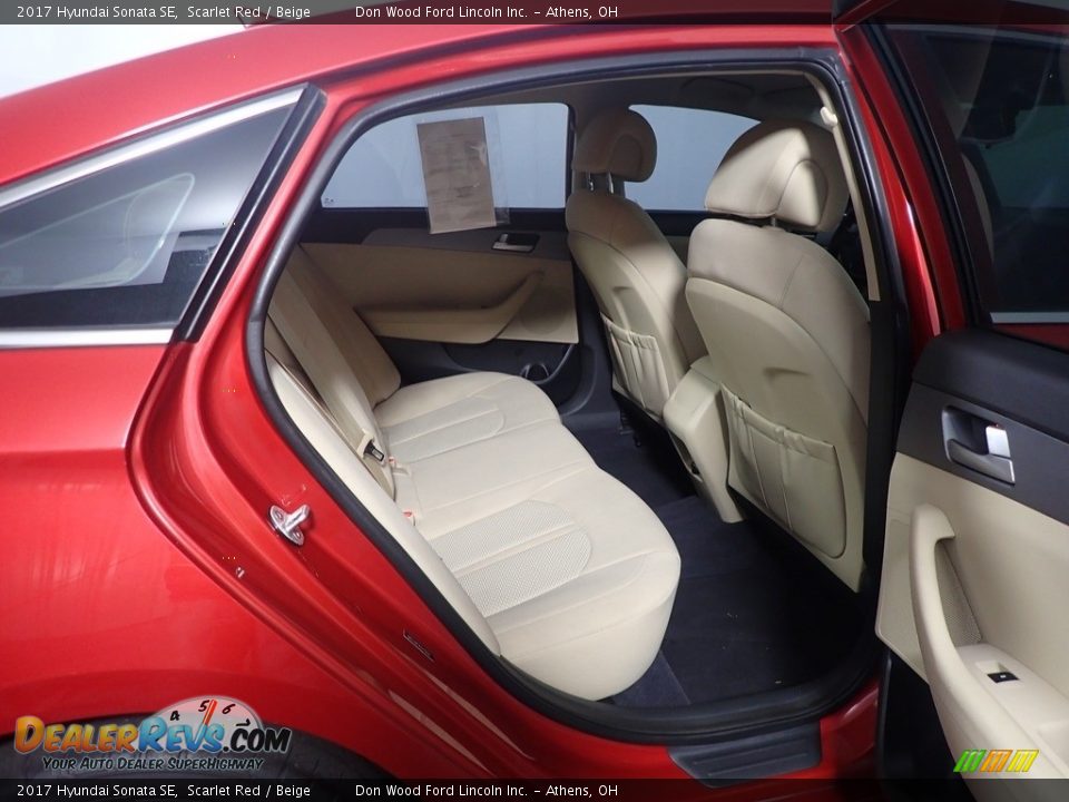 2017 Hyundai Sonata SE Scarlet Red / Beige Photo #36