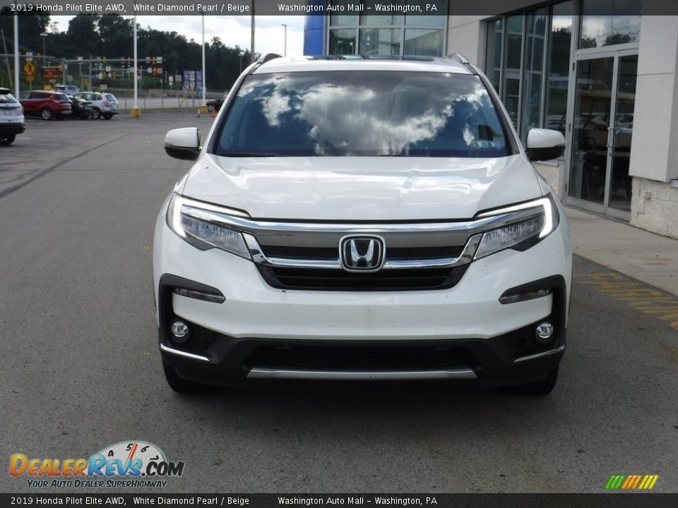 2019 Honda Pilot Elite AWD White Diamond Pearl / Beige Photo #4