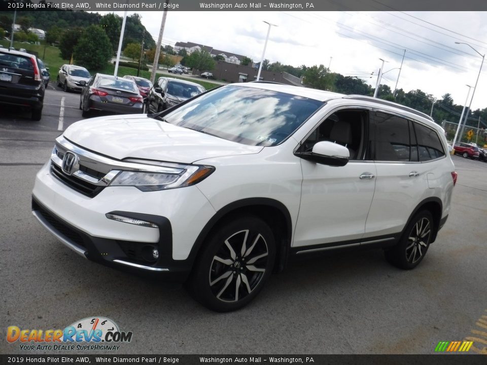 2019 Honda Pilot Elite AWD White Diamond Pearl / Beige Photo #5