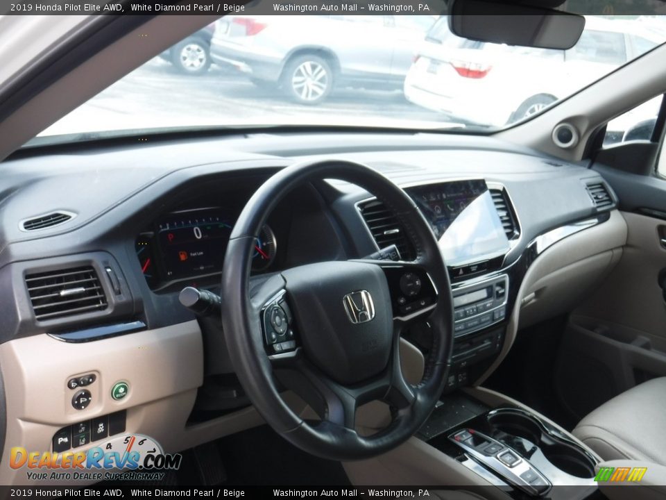 2019 Honda Pilot Elite AWD White Diamond Pearl / Beige Photo #12