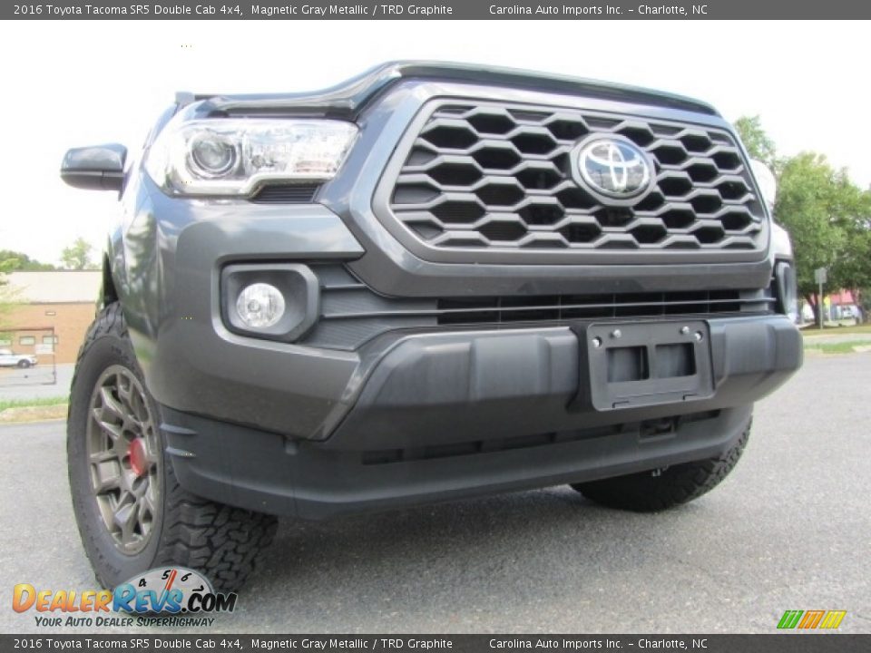 2016 Toyota Tacoma SR5 Double Cab 4x4 Magnetic Gray Metallic / TRD Graphite Photo #2