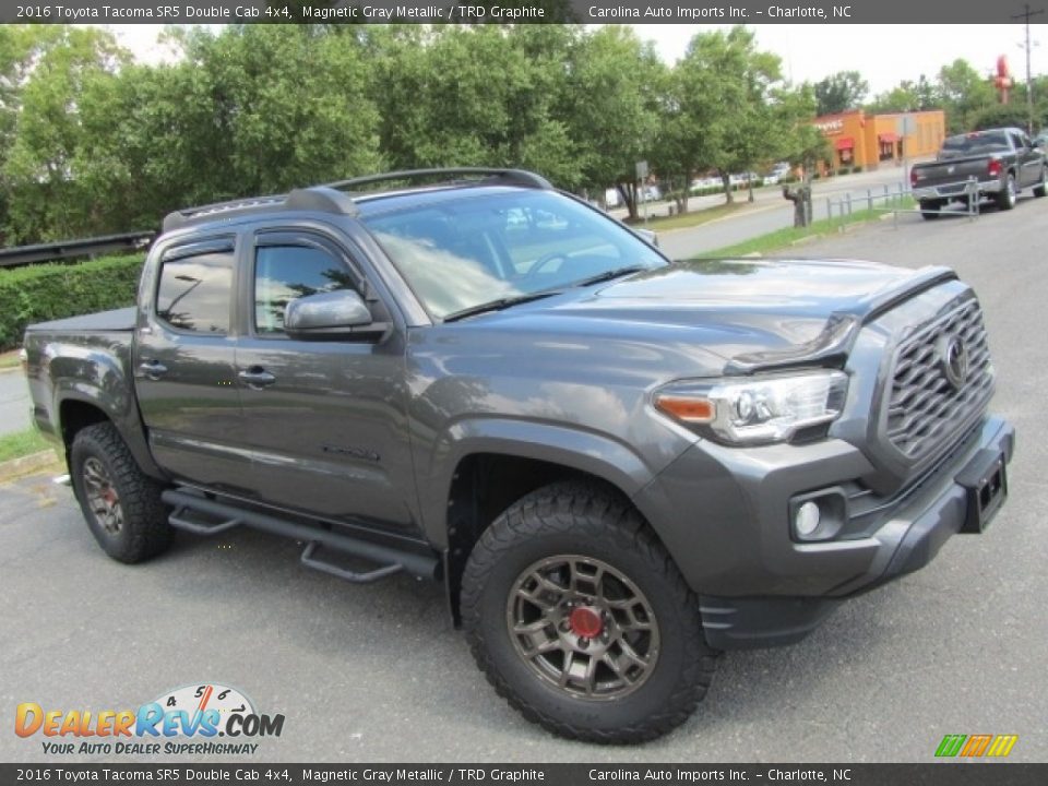 Magnetic Gray Metallic 2016 Toyota Tacoma SR5 Double Cab 4x4 Photo #3