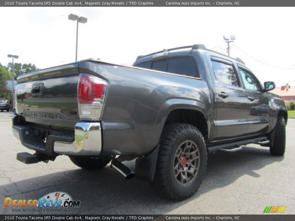 2016 Toyota Tacoma SR5 Double Cab 4x4 Magnetic Gray Metallic / TRD Graphite Photo #10