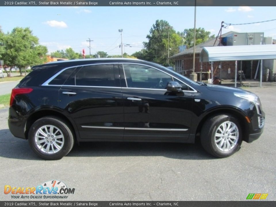 2019 Cadillac XT5 Stellar Black Metallic / Sahara Beige Photo #11