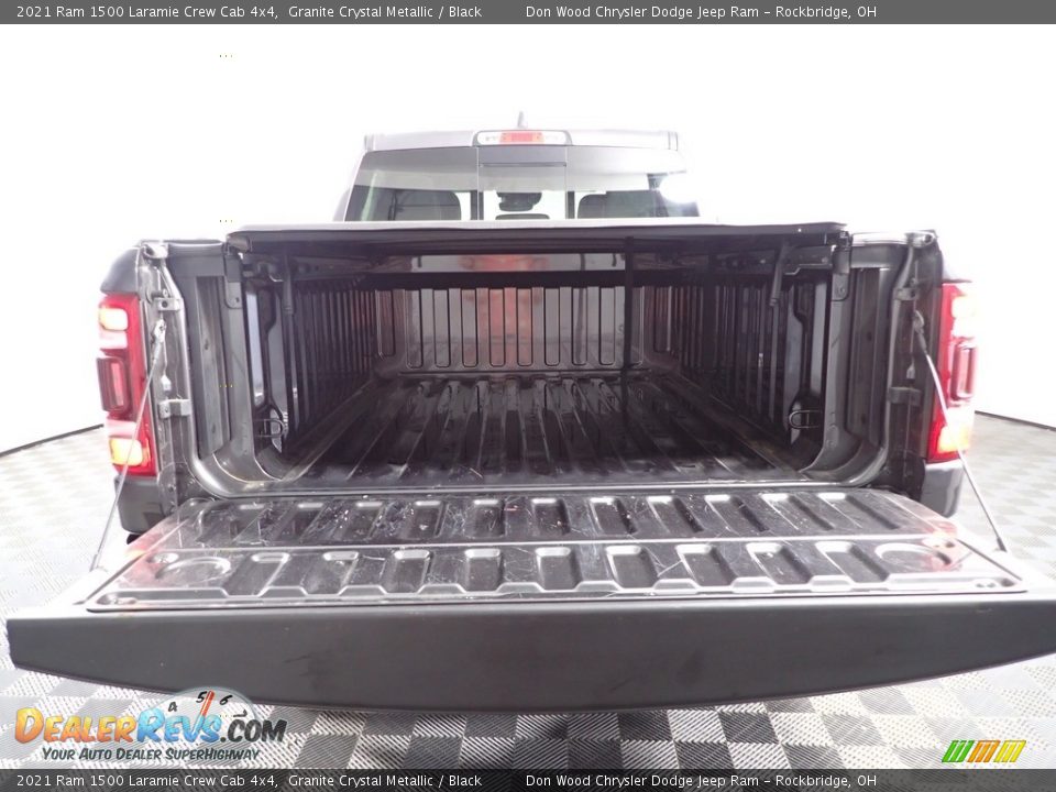 2021 Ram 1500 Laramie Crew Cab 4x4 Granite Crystal Metallic / Black Photo #9