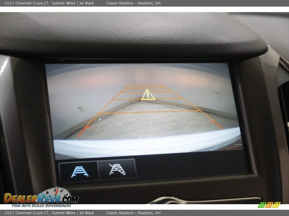 2017 Chevrolet Cruze LT Summit White / Jet Black Photo #12