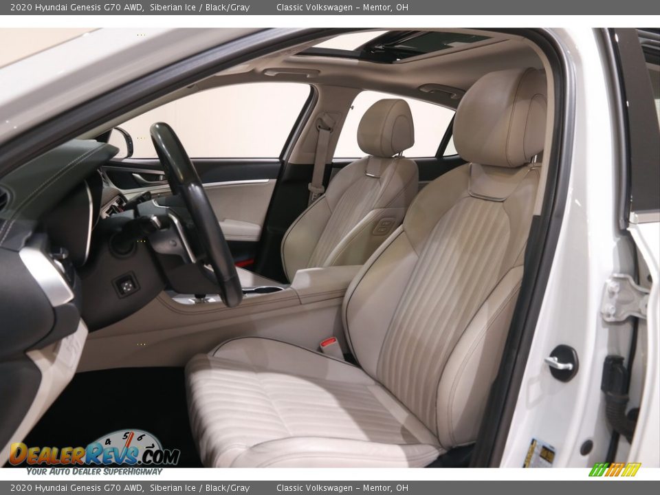 Black/Gray Interior - 2020 Hyundai Genesis G70 AWD Photo #5