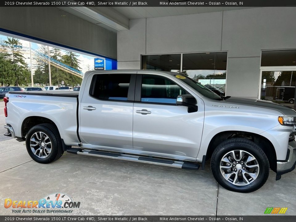 2019 Chevrolet Silverado 1500 LT Crew Cab 4WD Silver Ice Metallic / Jet Black Photo #3