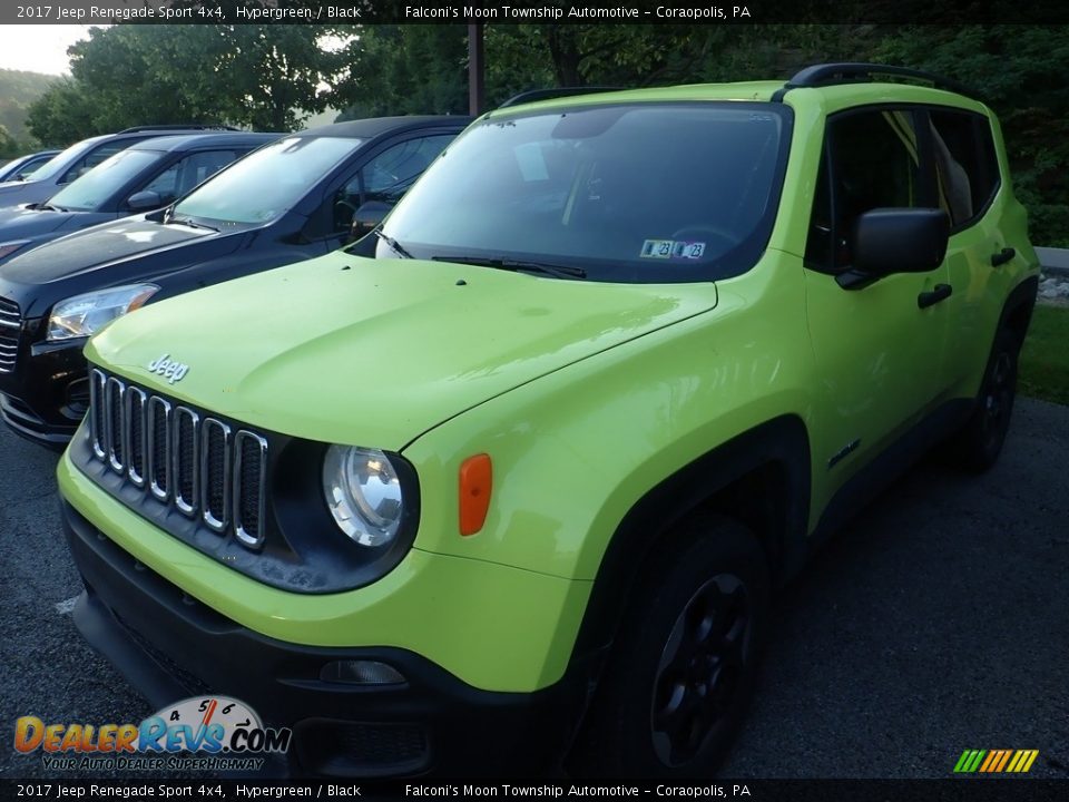 Front 3/4 View of 2017 Jeep Renegade Sport 4x4 Photo #1