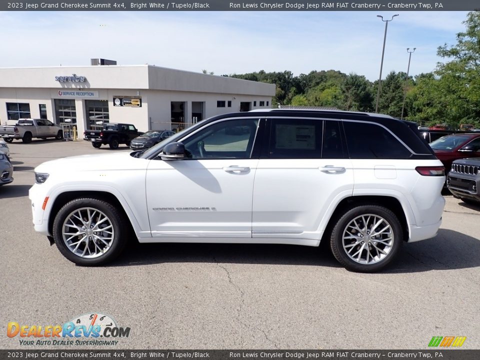 Bright White 2023 Jeep Grand Cherokee Summit 4x4 Photo #2