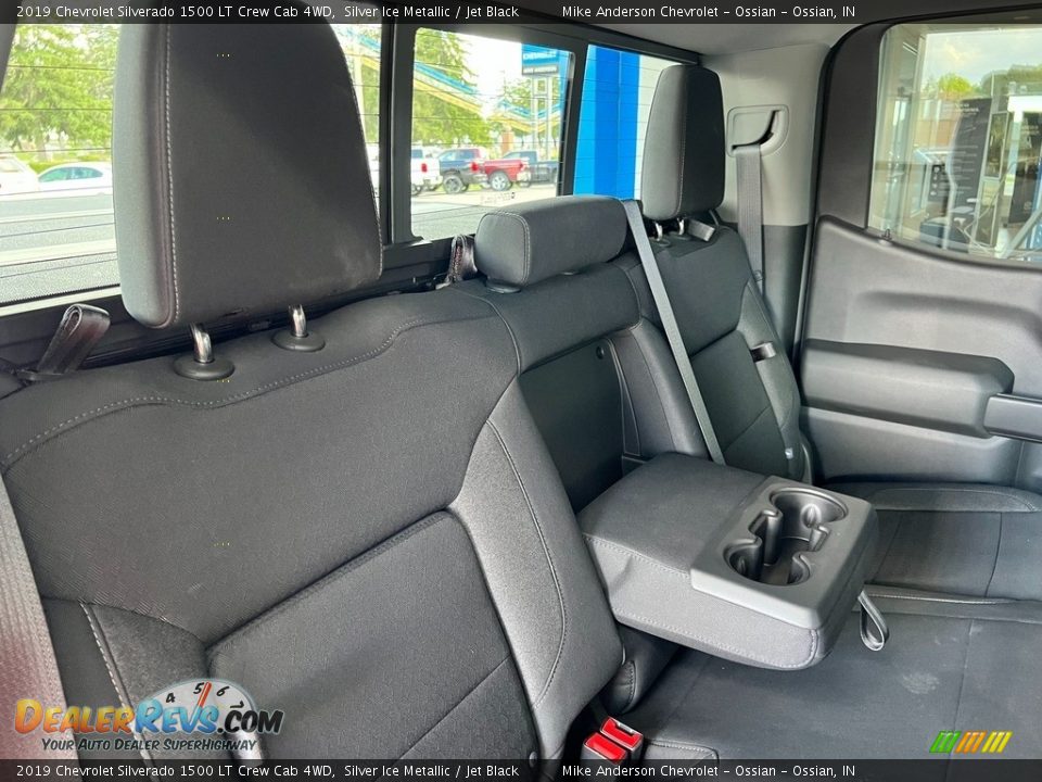 2019 Chevrolet Silverado 1500 LT Crew Cab 4WD Silver Ice Metallic / Jet Black Photo #19
