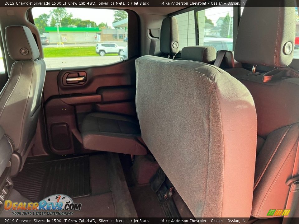 2019 Chevrolet Silverado 1500 LT Crew Cab 4WD Silver Ice Metallic / Jet Black Photo #22