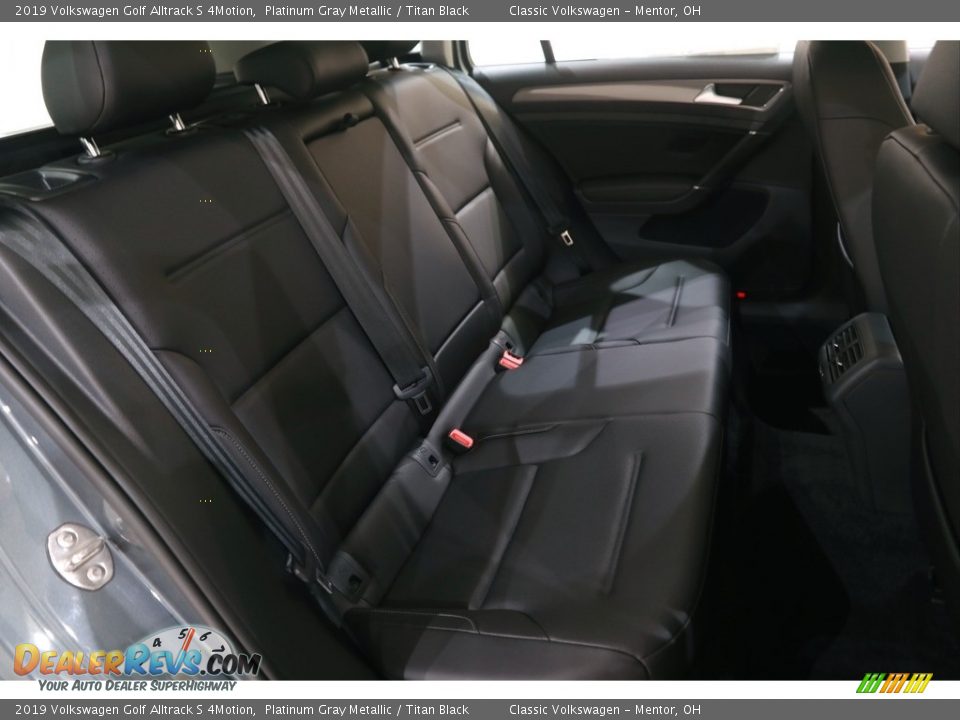 2019 Volkswagen Golf Alltrack S 4Motion Platinum Gray Metallic / Titan Black Photo #16