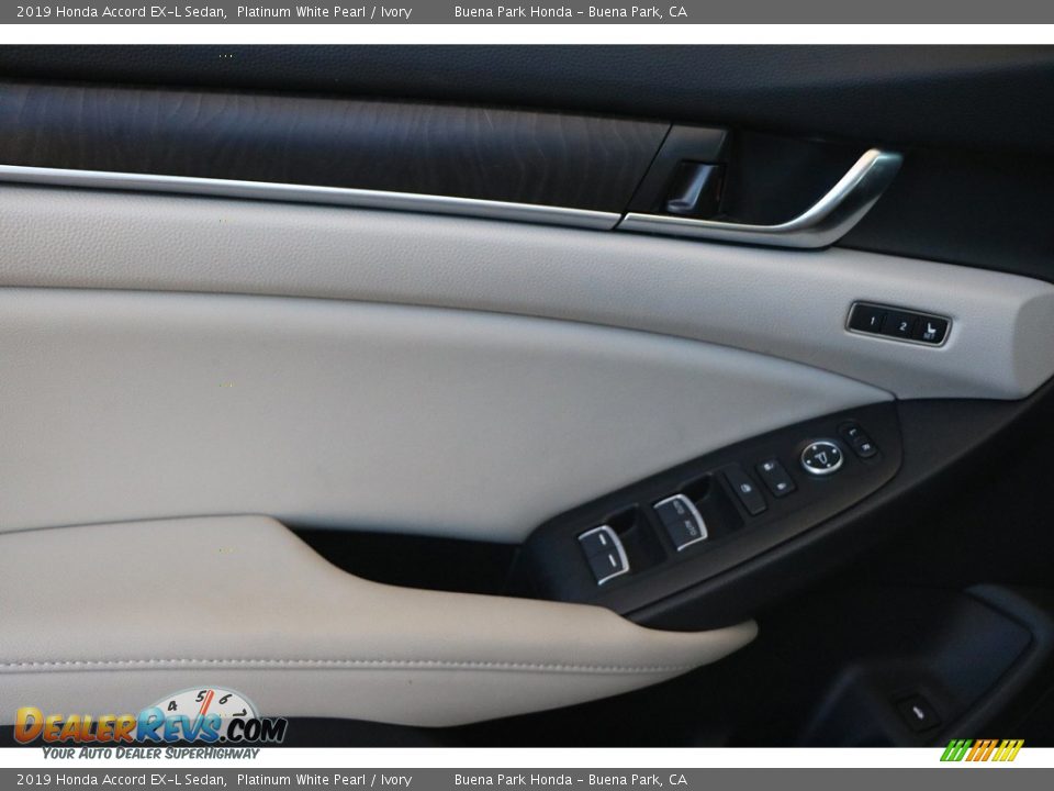 2019 Honda Accord EX-L Sedan Platinum White Pearl / Ivory Photo #13