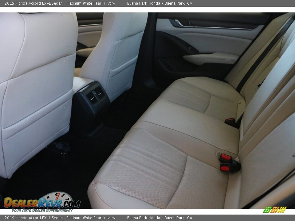 2019 Honda Accord EX-L Sedan Platinum White Pearl / Ivory Photo #15