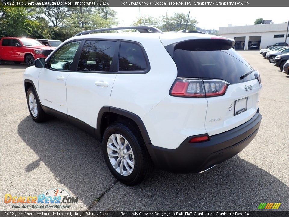 2022 Jeep Cherokee Latitude Lux 4x4 Bright White / Black Photo #3