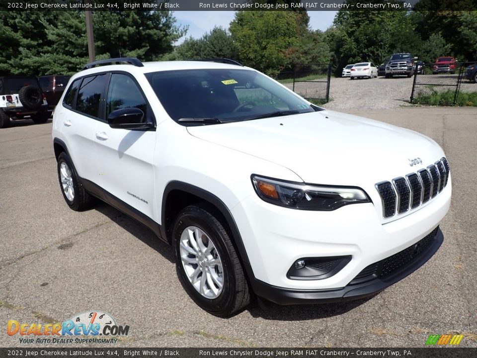 2022 Jeep Cherokee Latitude Lux 4x4 Bright White / Black Photo #7