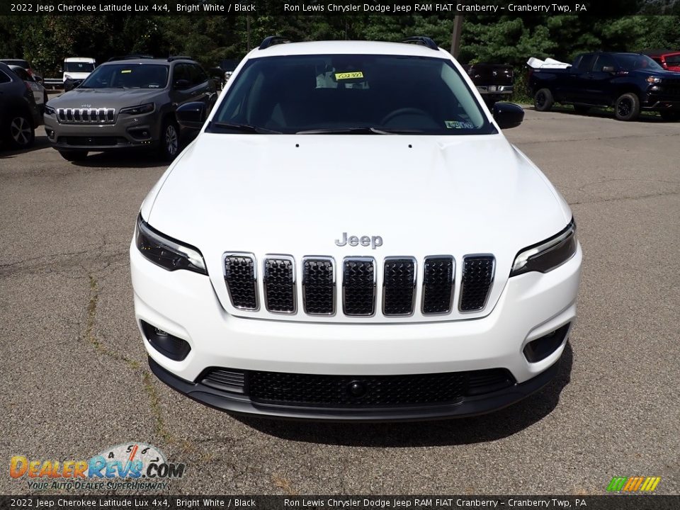 2022 Jeep Cherokee Latitude Lux 4x4 Bright White / Black Photo #8