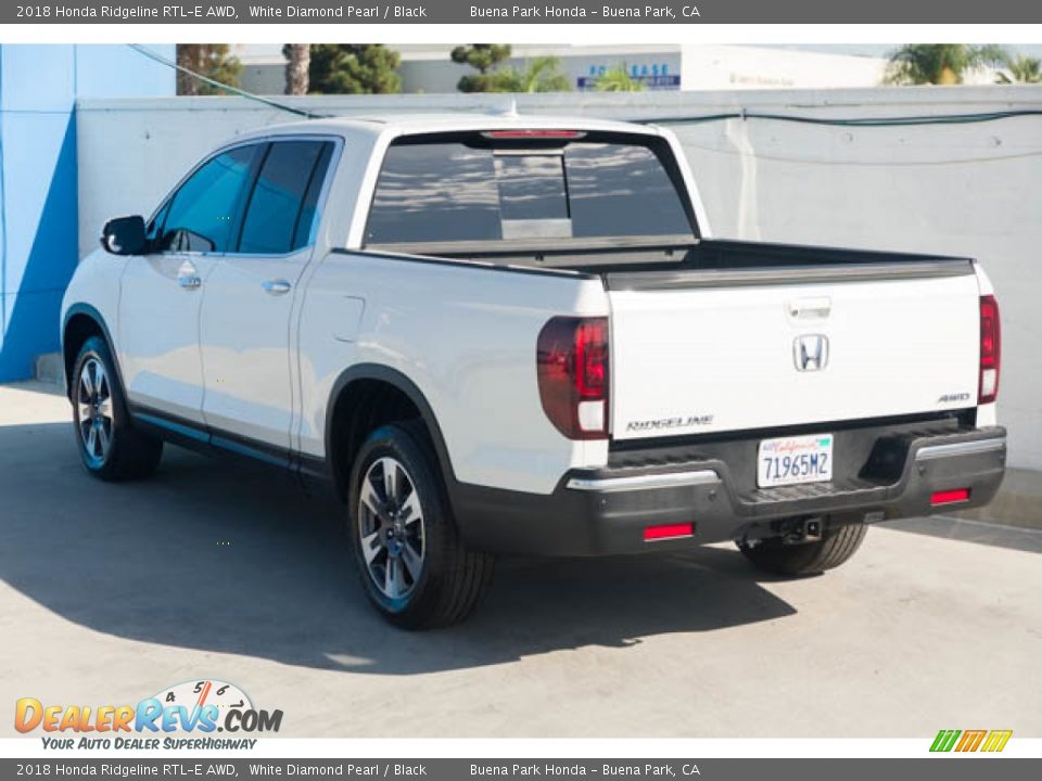 2018 Honda Ridgeline RTL-E AWD White Diamond Pearl / Black Photo #2