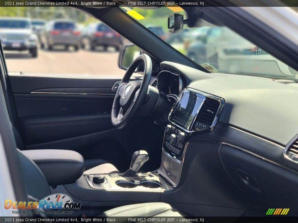 2021 Jeep Grand Cherokee Limited 4x4 Bright White / Black Photo #28