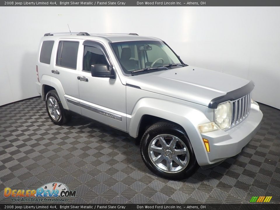 2008 Jeep Liberty Limited 4x4 Bright Silver Metallic / Pastel Slate Gray Photo #3