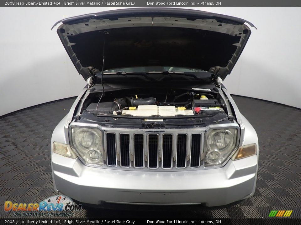 2008 Jeep Liberty Limited 4x4 Bright Silver Metallic / Pastel Slate Gray Photo #6