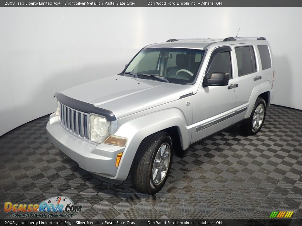 2008 Jeep Liberty Limited 4x4 Bright Silver Metallic / Pastel Slate Gray Photo #9