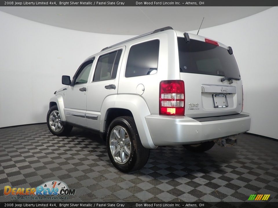 2008 Jeep Liberty Limited 4x4 Bright Silver Metallic / Pastel Slate Gray Photo #11