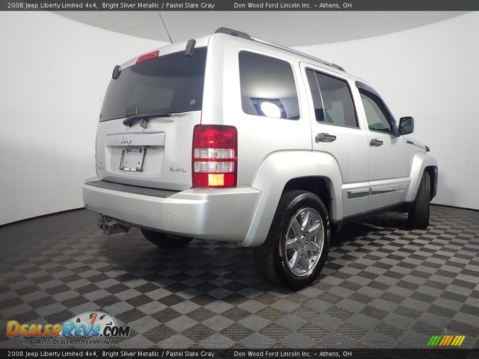 2008 Jeep Liberty Limited 4x4 Bright Silver Metallic / Pastel Slate Gray Photo #16
