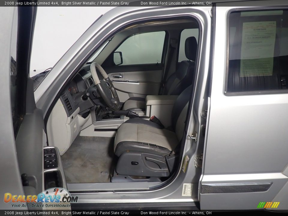2008 Jeep Liberty Limited 4x4 Bright Silver Metallic / Pastel Slate Gray Photo #22