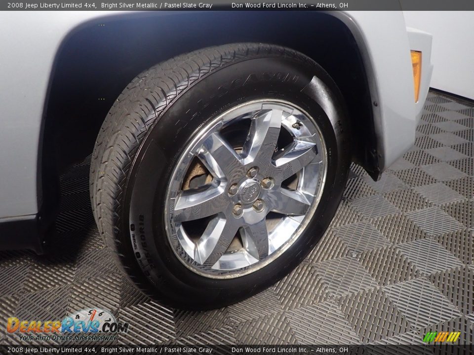 2008 Jeep Liberty Limited 4x4 Bright Silver Metallic / Pastel Slate Gray Photo #32