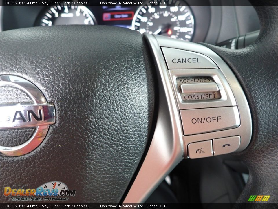 2017 Nissan Altima 2.5 S Super Black / Charcoal Photo #17