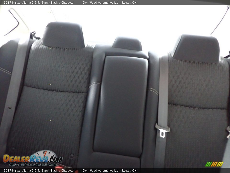 2017 Nissan Altima 2.5 S Super Black / Charcoal Photo #21
