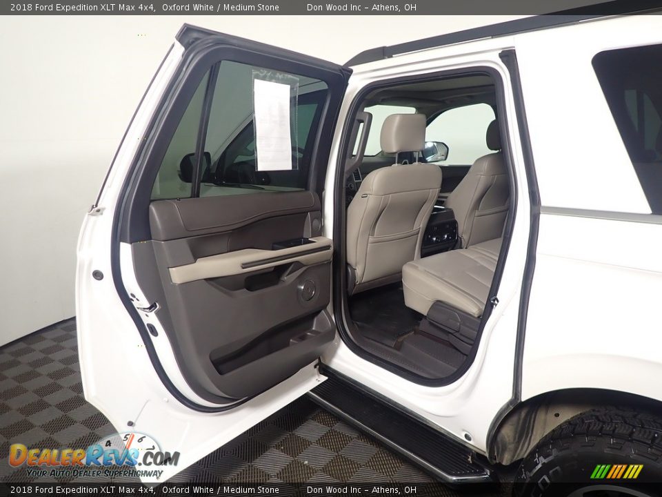 2018 Ford Expedition XLT Max 4x4 Oxford White / Medium Stone Photo #34