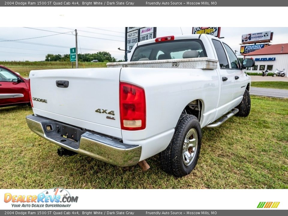 2004 Dodge Ram 1500 ST Quad Cab 4x4 Bright White / Dark Slate Gray Photo #4