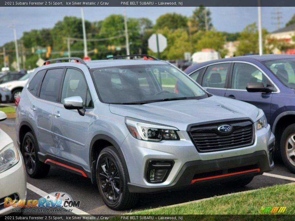 2021 Subaru Forester 2.5i Sport Ice Silver Metallic / Gray Photo #4