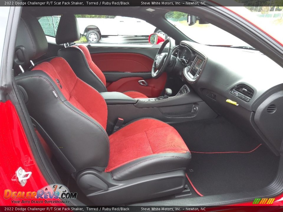 Front Seat of 2022 Dodge Challenger R/T Scat Pack Shaker Photo #15