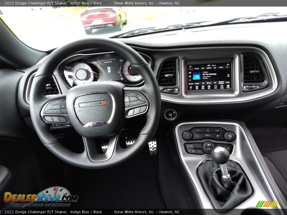 Controls of 2022 Dodge Challenger R/T Shaker Photo #16