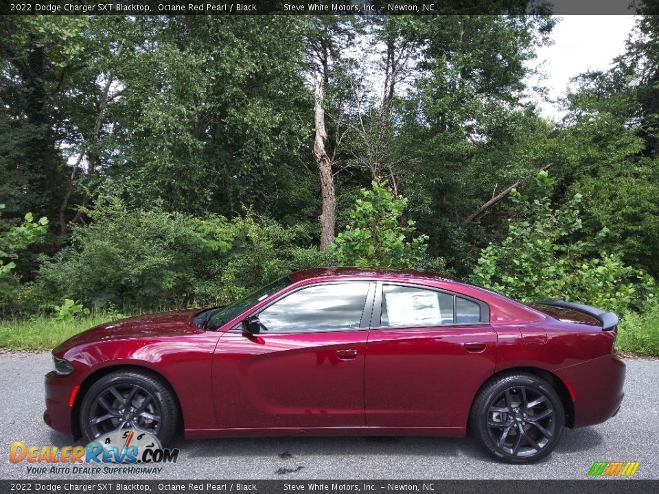 2022 Dodge Charger SXT Blacktop Octane Red Pearl / Black Photo #1