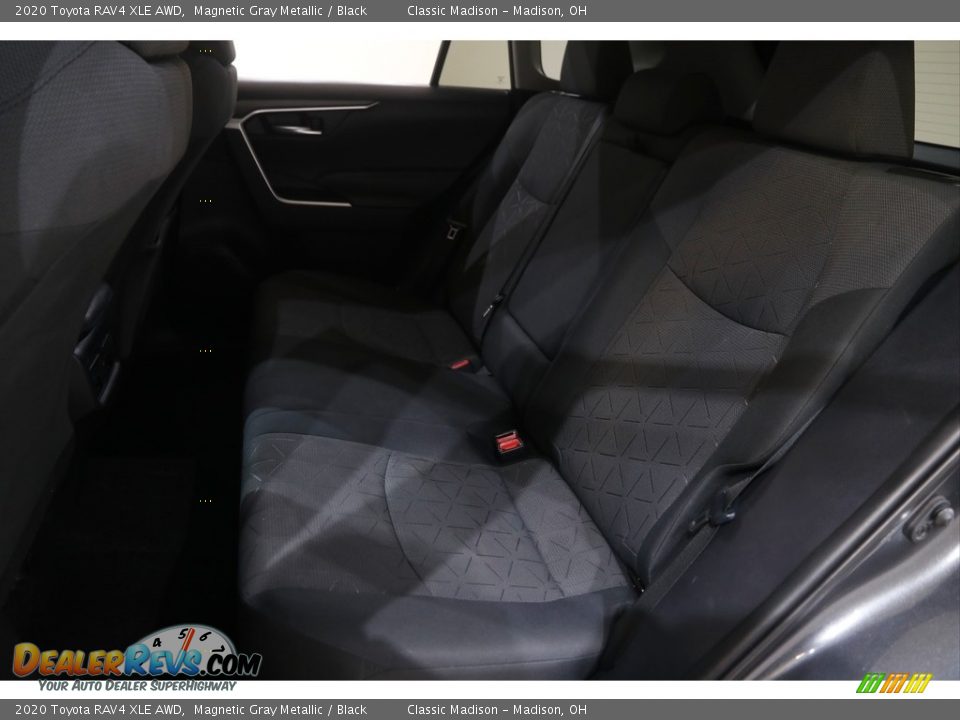 2020 Toyota RAV4 XLE AWD Magnetic Gray Metallic / Black Photo #16