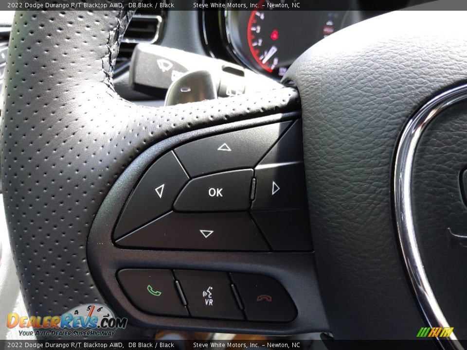 2022 Dodge Durango R/T Blacktop AWD Steering Wheel Photo #21