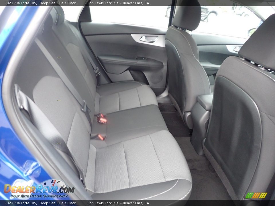 2023 Kia Forte LXS Deep Sea Blue / Black Photo #10