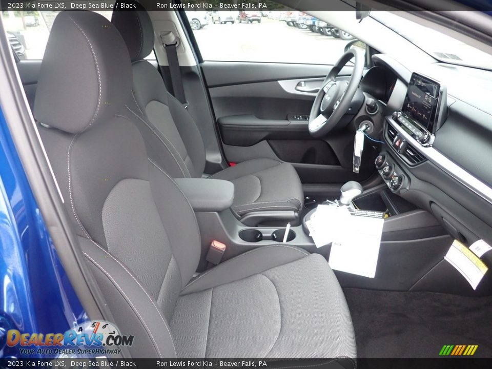 2023 Kia Forte LXS Deep Sea Blue / Black Photo #11
