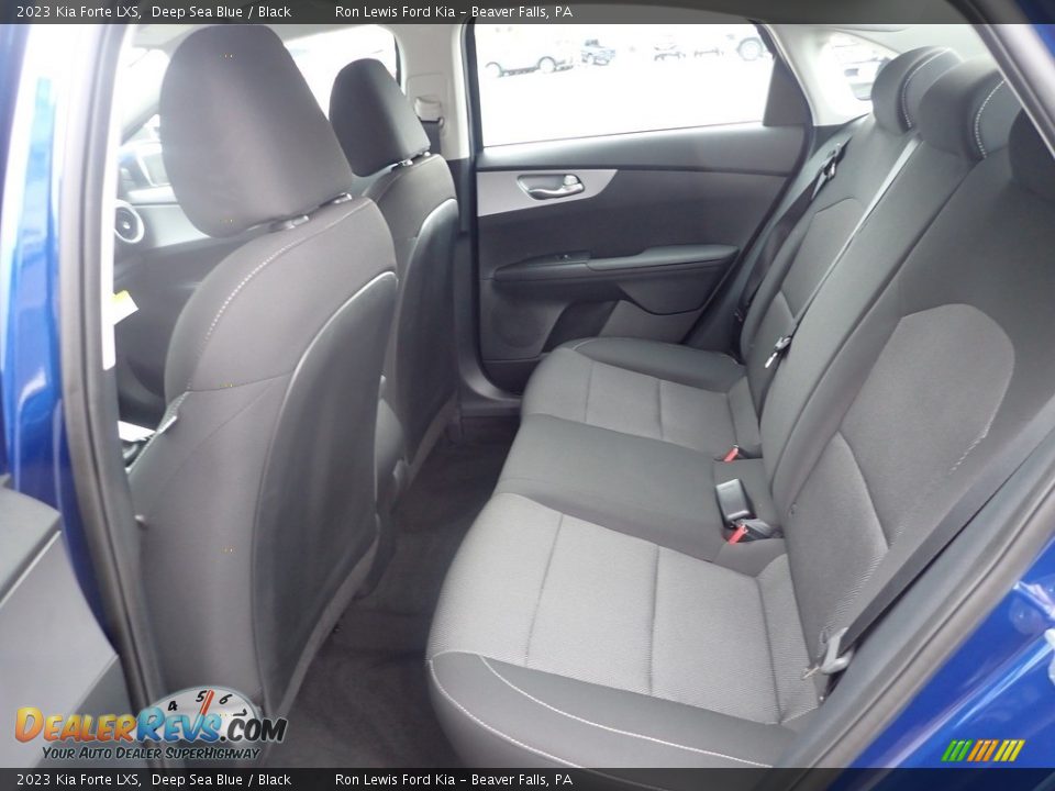 2023 Kia Forte LXS Deep Sea Blue / Black Photo #12