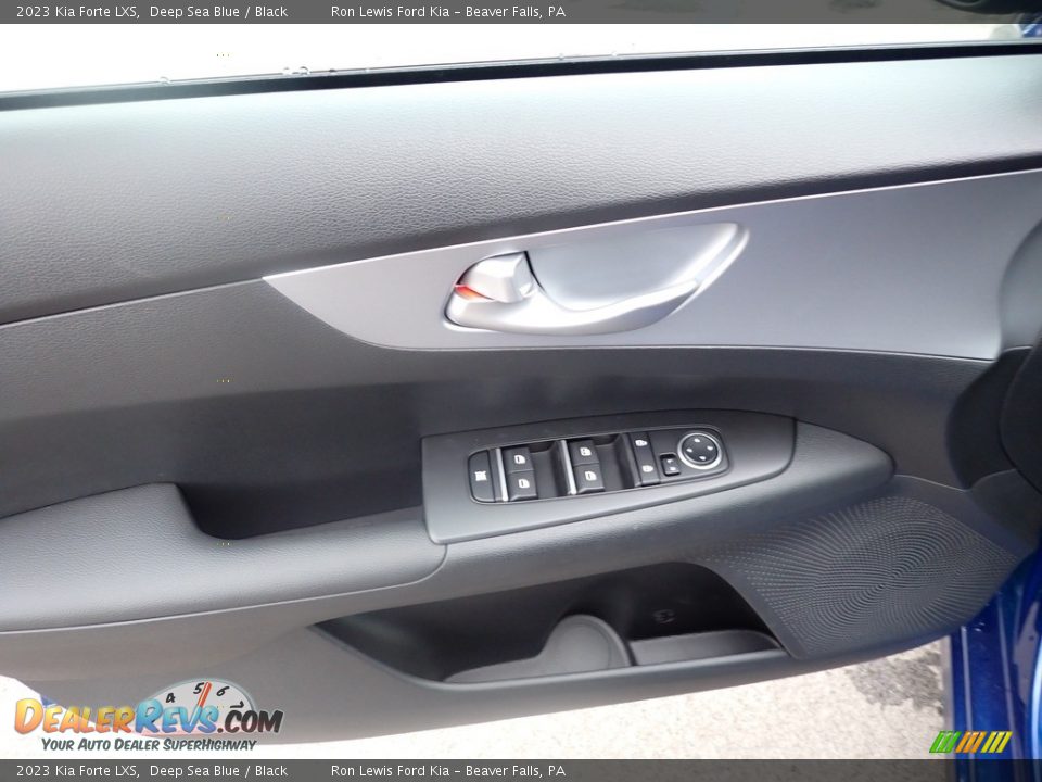 2023 Kia Forte LXS Deep Sea Blue / Black Photo #15
