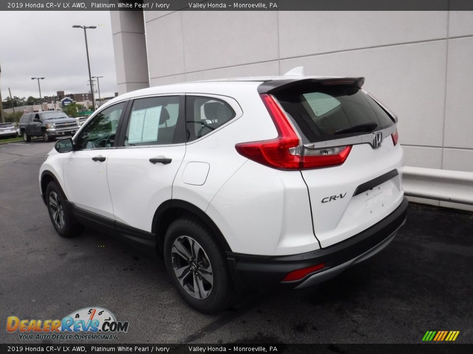 2019 Honda CR-V LX AWD Platinum White Pearl / Ivory Photo #9