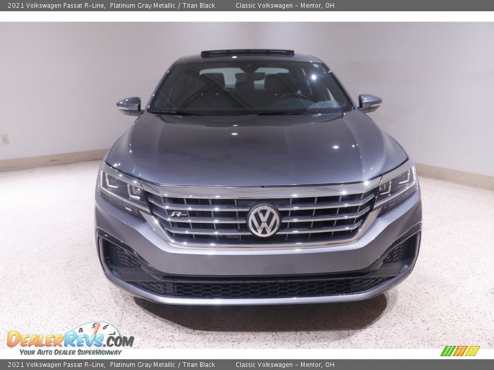 2021 Volkswagen Passat R-Line Platinum Gray Metallic / Titan Black Photo #2