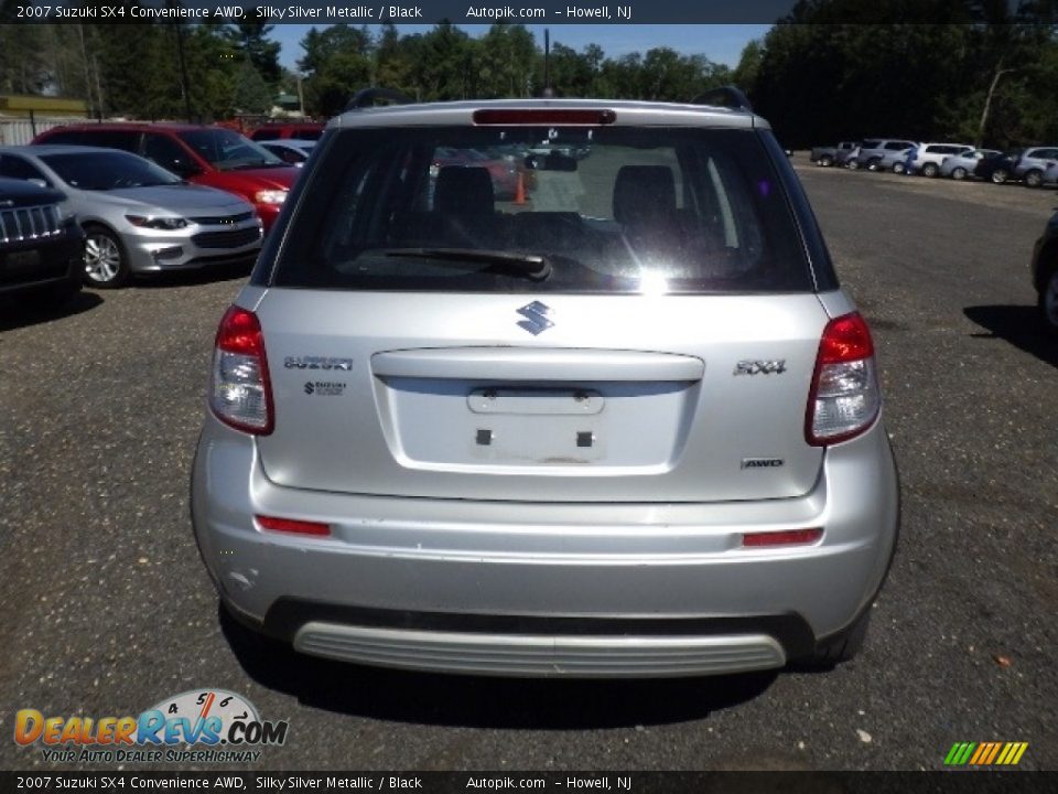 2007 Suzuki SX4 Convenience AWD Silky Silver Metallic / Black Photo #5