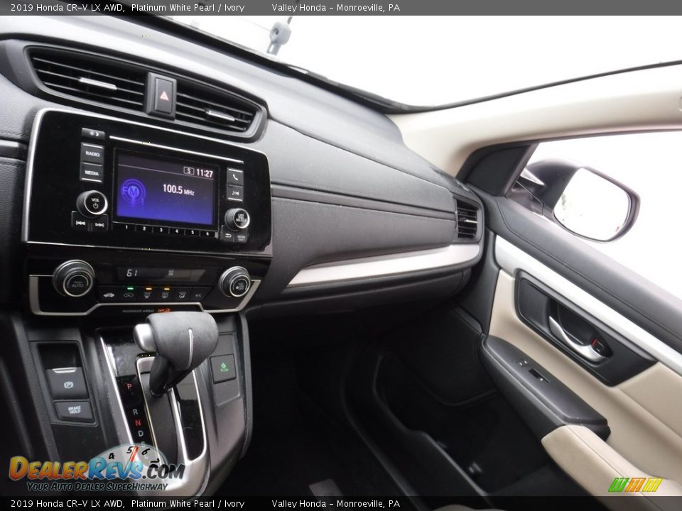 2019 Honda CR-V LX AWD Platinum White Pearl / Ivory Photo #16