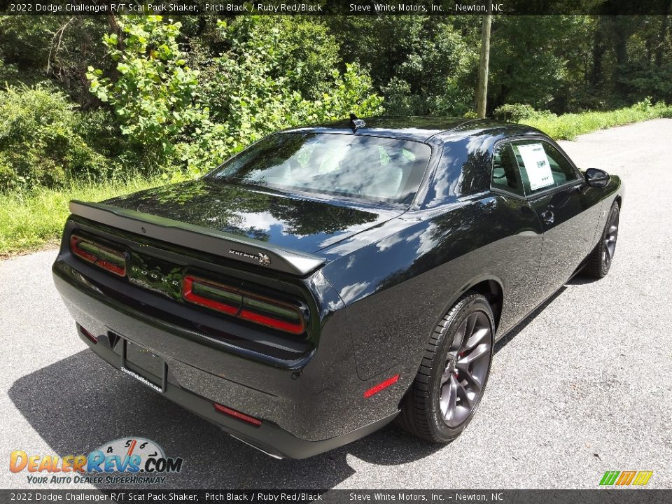 2022 Dodge Challenger R/T Scat Pack Shaker Pitch Black / Ruby Red/Black Photo #6